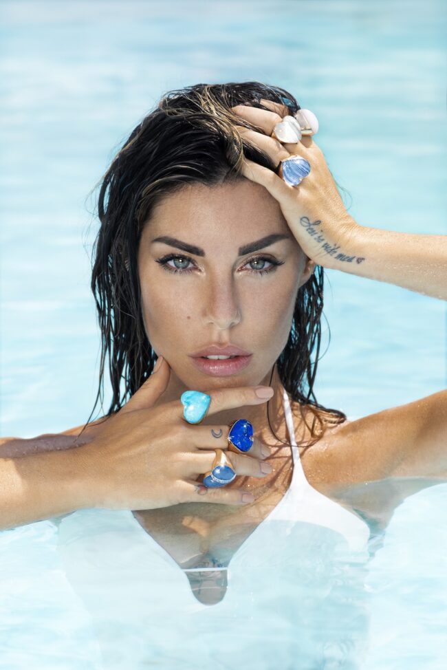 Bianca Atzei pubblicità gioielli